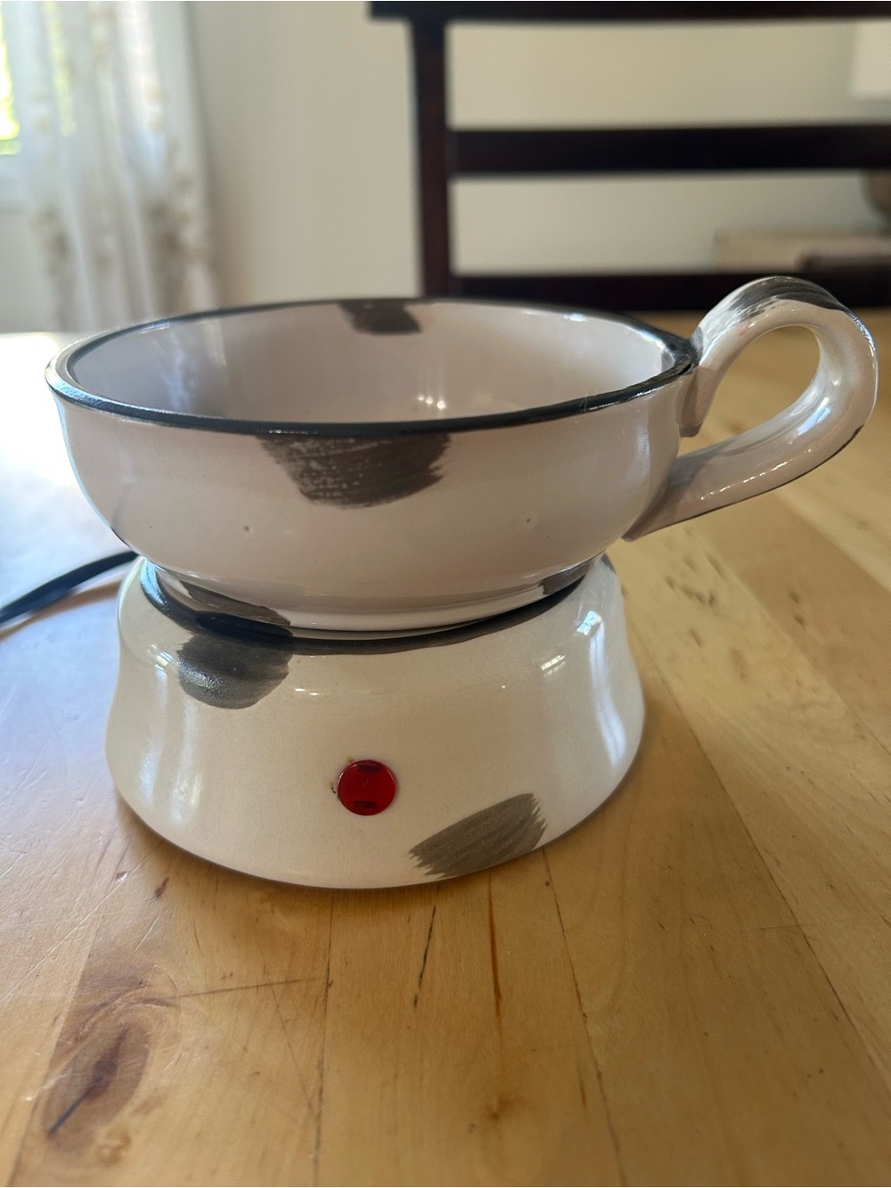 Vintage Farmhouse Ceramic Electric Wax Melt Warmer Black Spongeware Cow Print